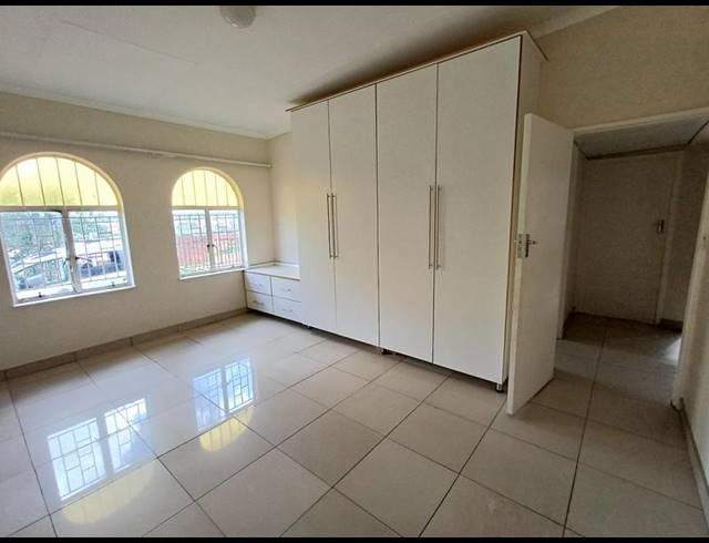 3 BEDROOM PROPERTY TO RENT IN LAUDIUM